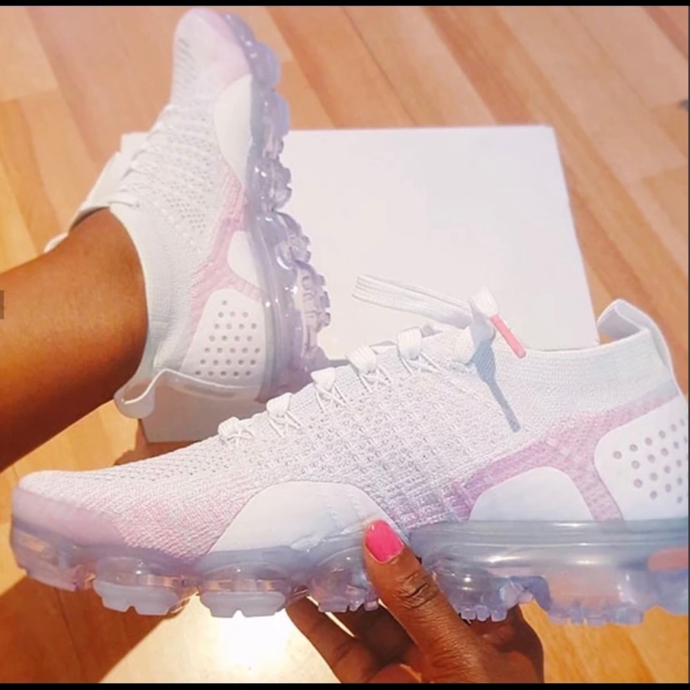 Tennis Shoes